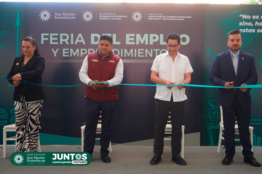 MIL VACANTES OFERTADAS EN FERIA DEL EMPLEO Y EMPRENDIMIENTO EN TEXMELUCAN