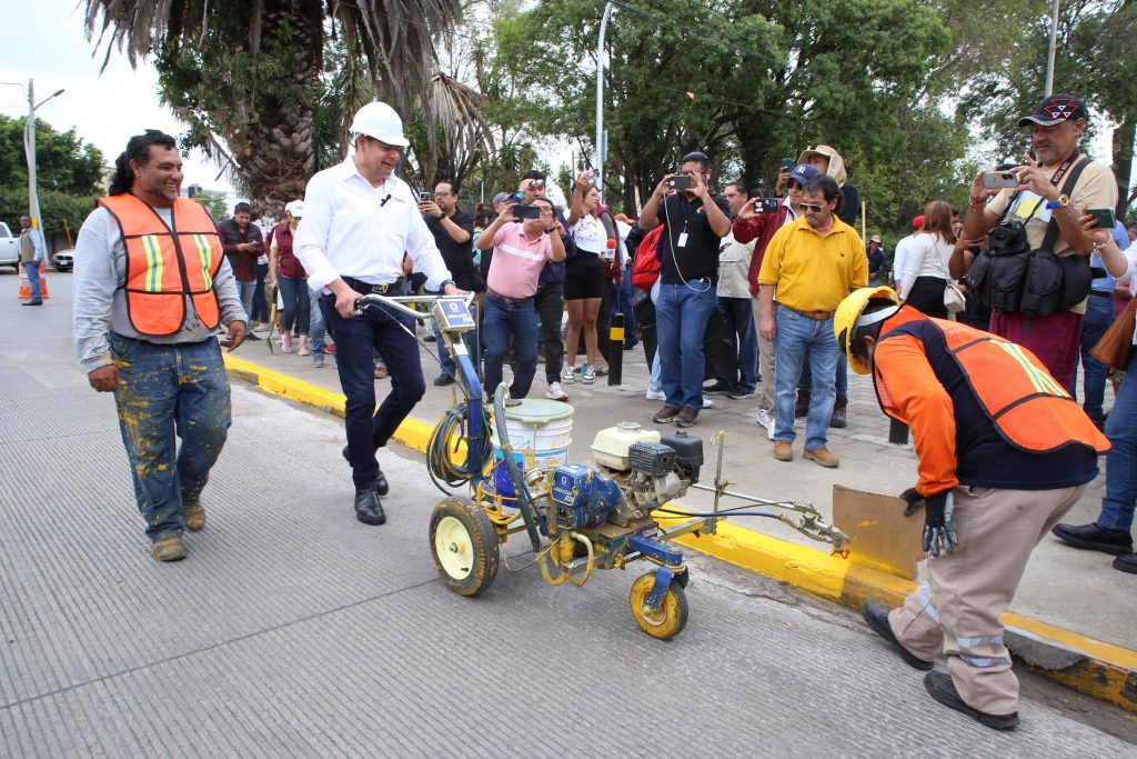 Colonos demuestran su amor a Puebla con Faena Comunitaria