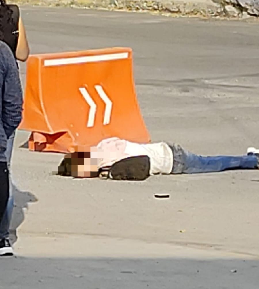 Mujer muere atropellada por Ruta 63 en Arboledas de Loma Bella