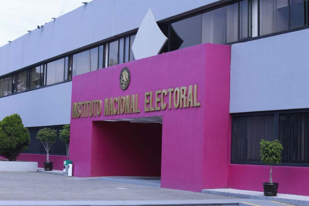 Recibe INE denuncias sobre distribución de presunta propaganda electoral; investiga e informa a la FISEL 