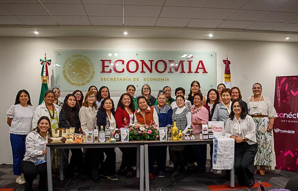 Puebla Capital participa en Mujer Exporta y promueve productos de emprendedoras locales.