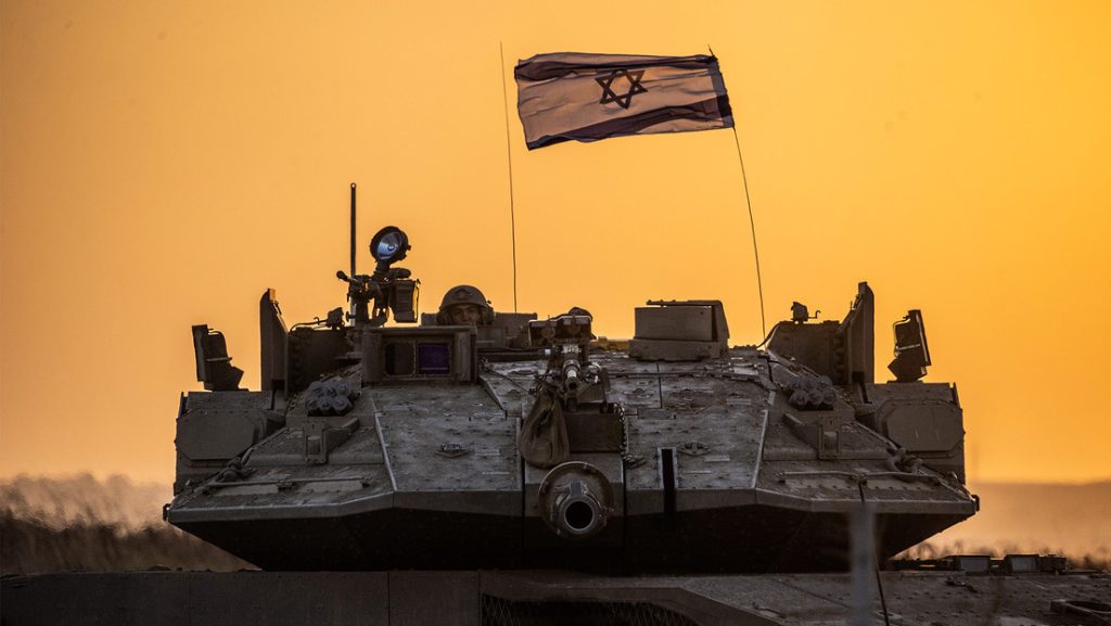 Irán da rotunda respuesta a reportes de que Israel pueda atacar sus sitios nucleares