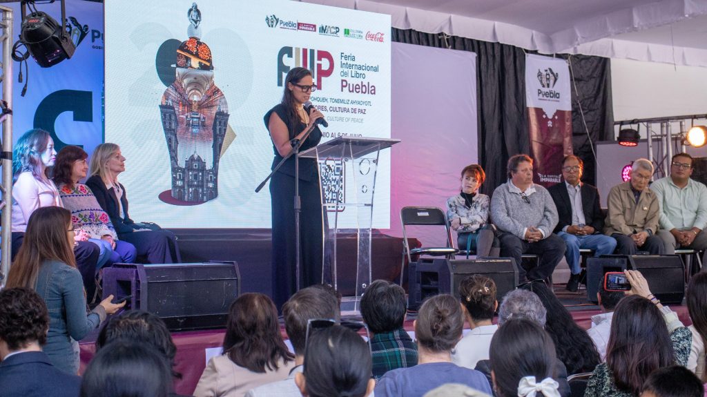 Consolida Gobierno de la Ciudad a Puebla como epicentro de la lectura con la primera Feria Internacional del Libro