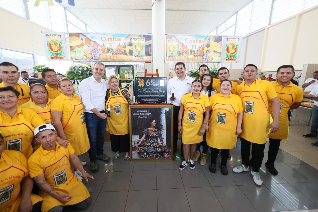 Atención a mercados, expresión gastronómica y de identidad de Puebla