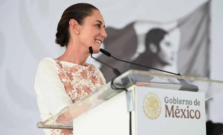 Sheinbaum garantiza fin de desabasto de medicamentos y pagos de Pemex en julio