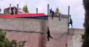 Captan Fuga de Grupo de Internos en anexo de Tlaxcala