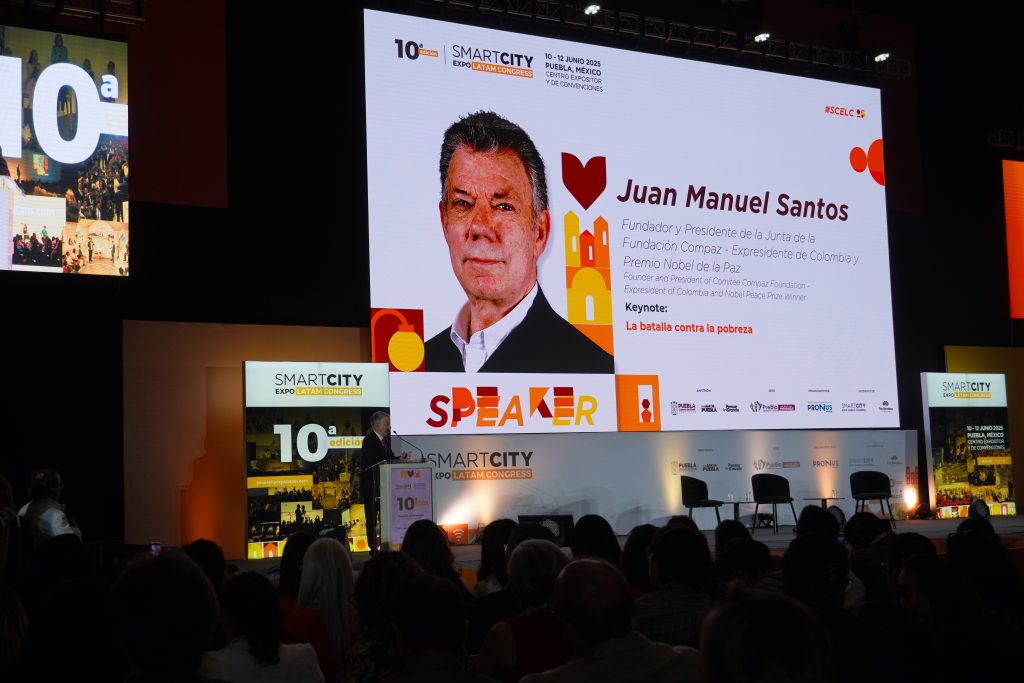 Visión humanista y de largo plazo, clave para la paz: Juan Manuel Santos