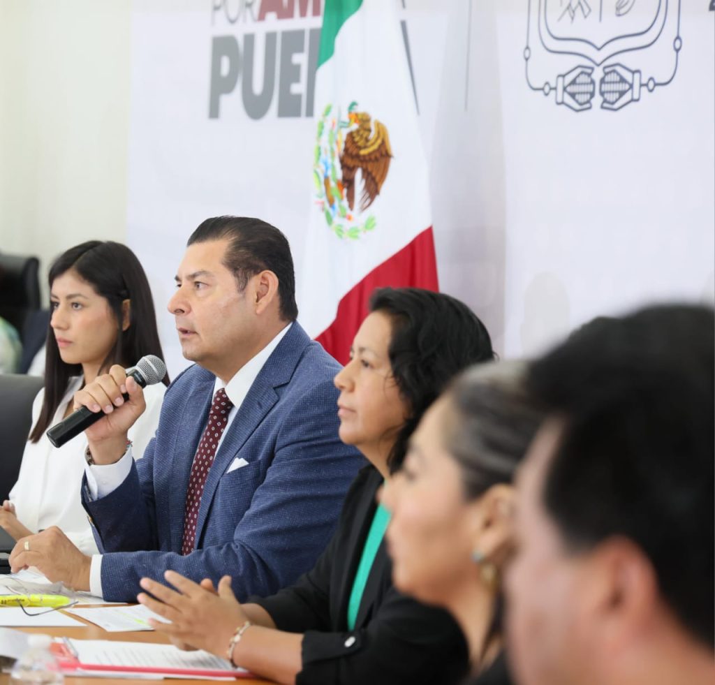 Gobierno de Puebla respalda postura diplomática de presidenta Sheinbaum en favor de derechos de migrantes