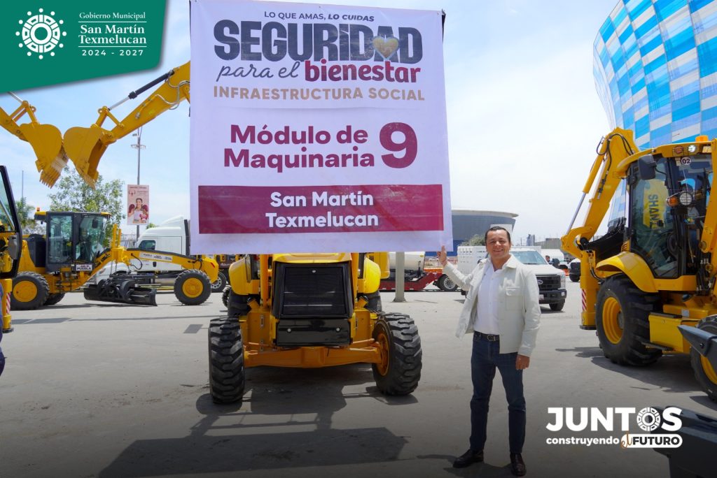 San Martín Texmelucan se beneficia con entrega de módulo de maquinaria para obra pública
