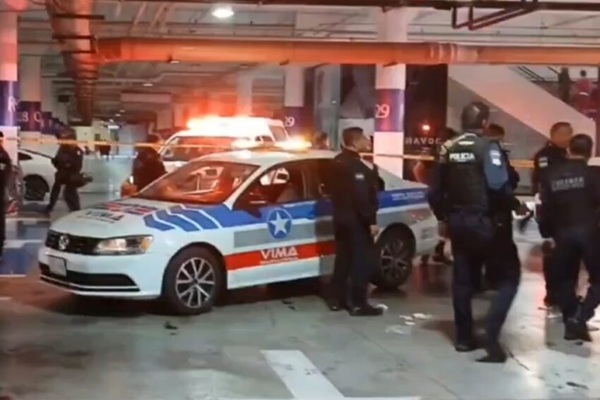 Asesinan a extranjero tras intento de asalto en plaza Solesta