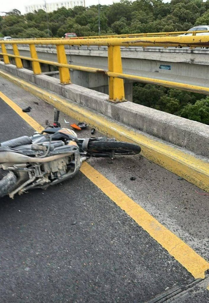 Muere motociclista tras accidente en Periférico Ecológico de Puebla