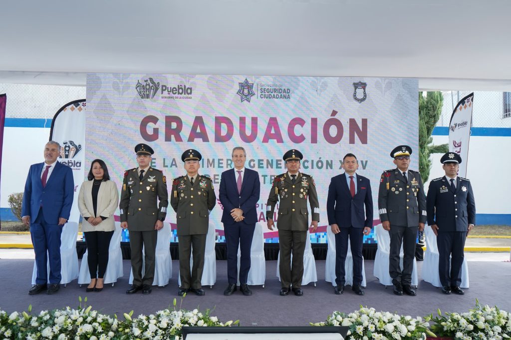 Encabeza Pepe Chedraui graduación cadetes de la Academia de Formación y Profesionalización Policial de la SSC