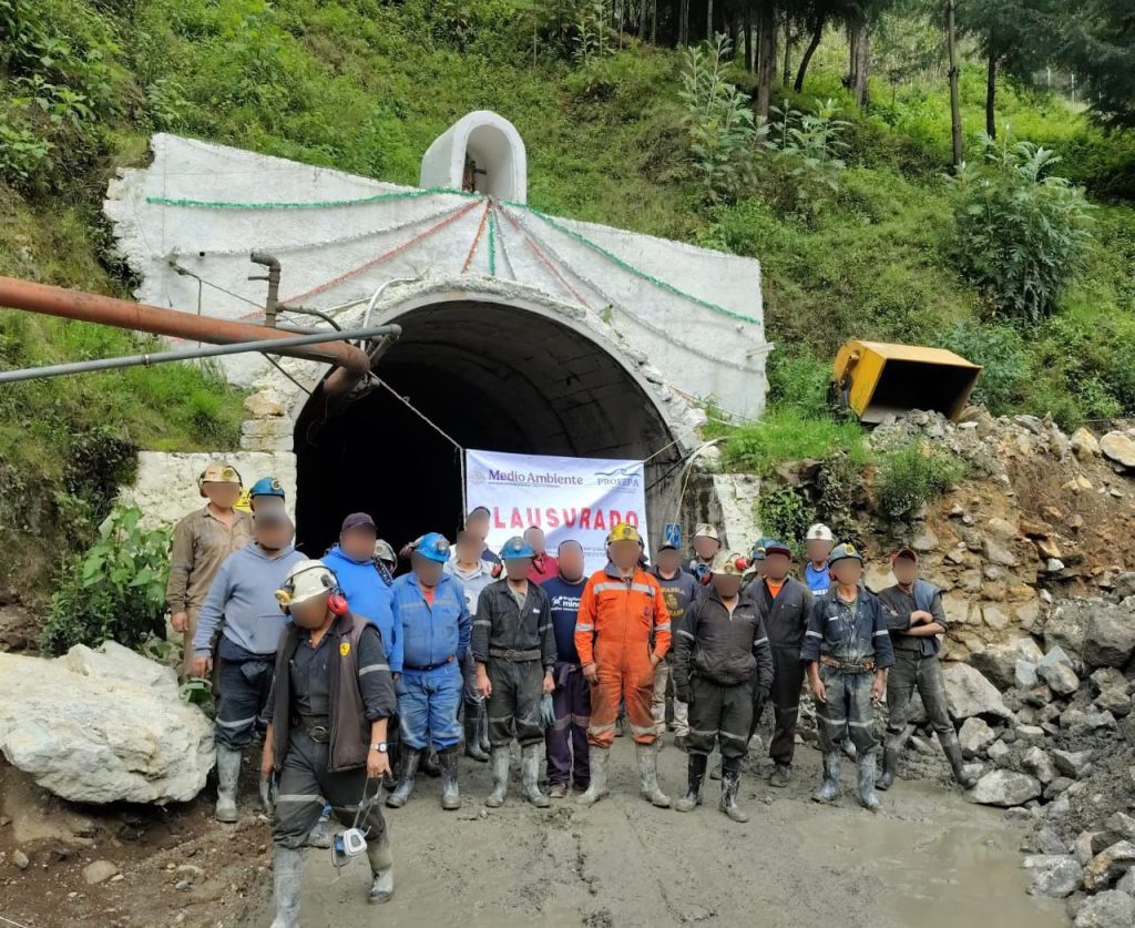 Por operar ilegalmente, impone Profepa clausura total temporal a una mina subterránea de zinc, en Angangueo, Michoacán