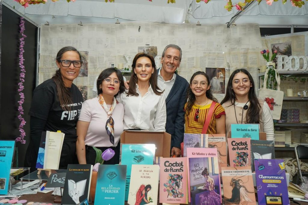Recorren Pepe Chedraui y MariElise Budib la Feria Internacional del Libro Puebla