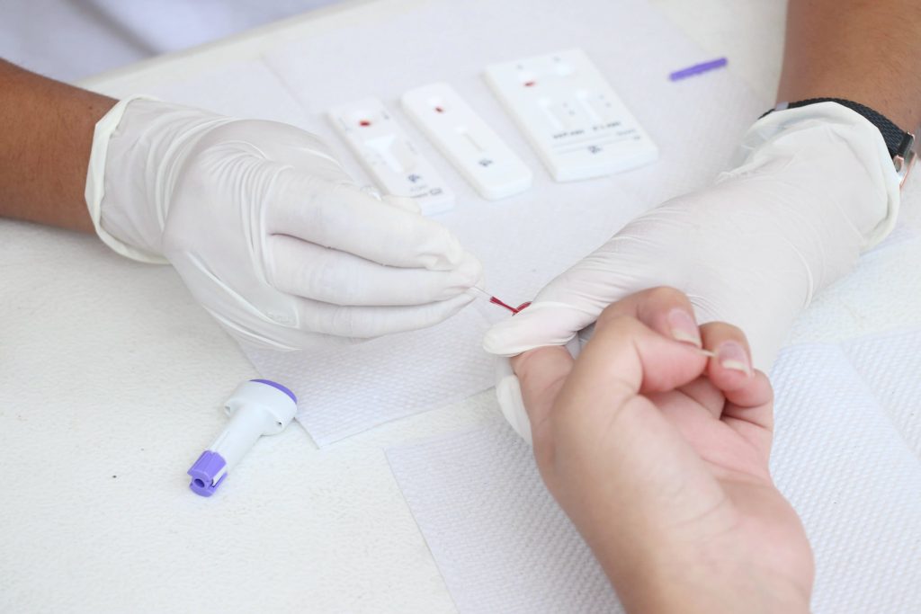 Puebla garantiza abasto de medicamentos antirretrovirales para personas con VIH