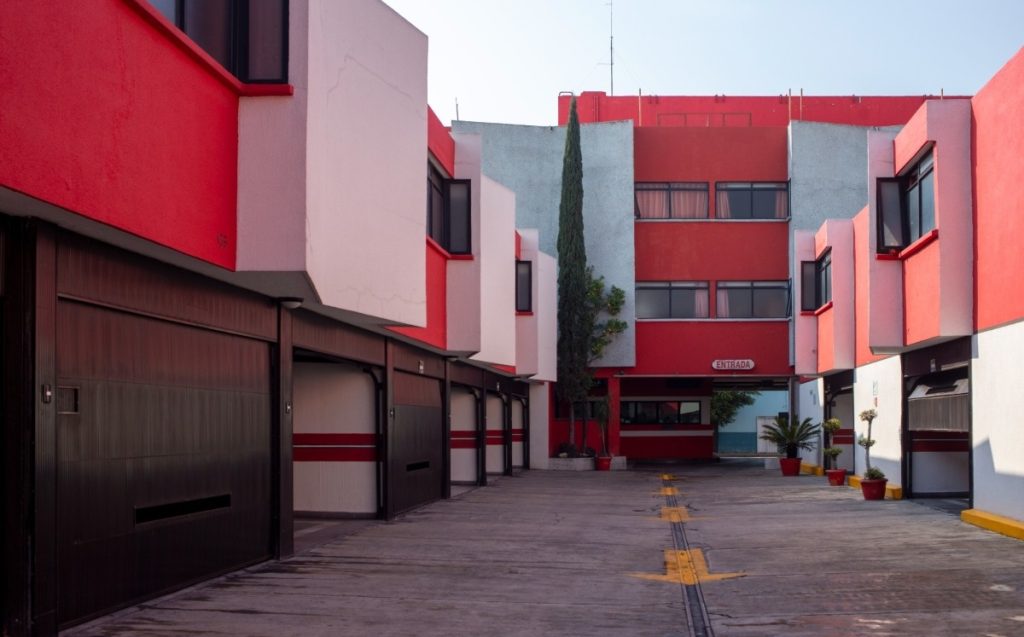 Menores de edad no podrán ingresar a hoteles y moteles en Puebla Capital