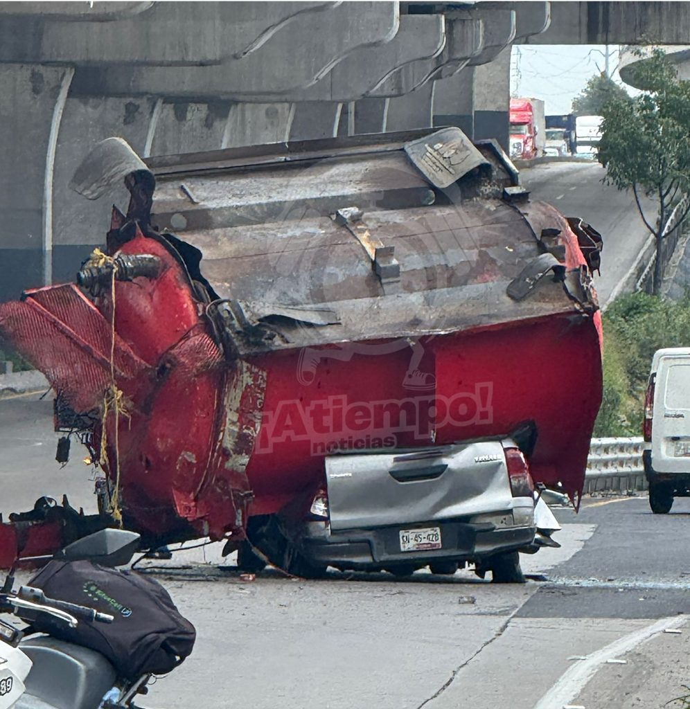 Accidentes en autopista y segundo piso, dejan daños materiales y dos muertos