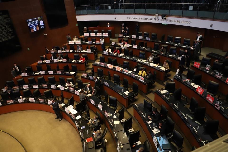 Gobierno federal propone reducir el Senado de 128 a 96 integrantes en reforma electoral