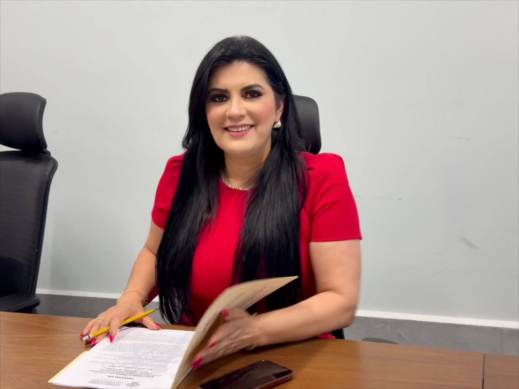 Propone Delfina Pozos límites claros al trabajo extraordinario en el Congreso del Estado