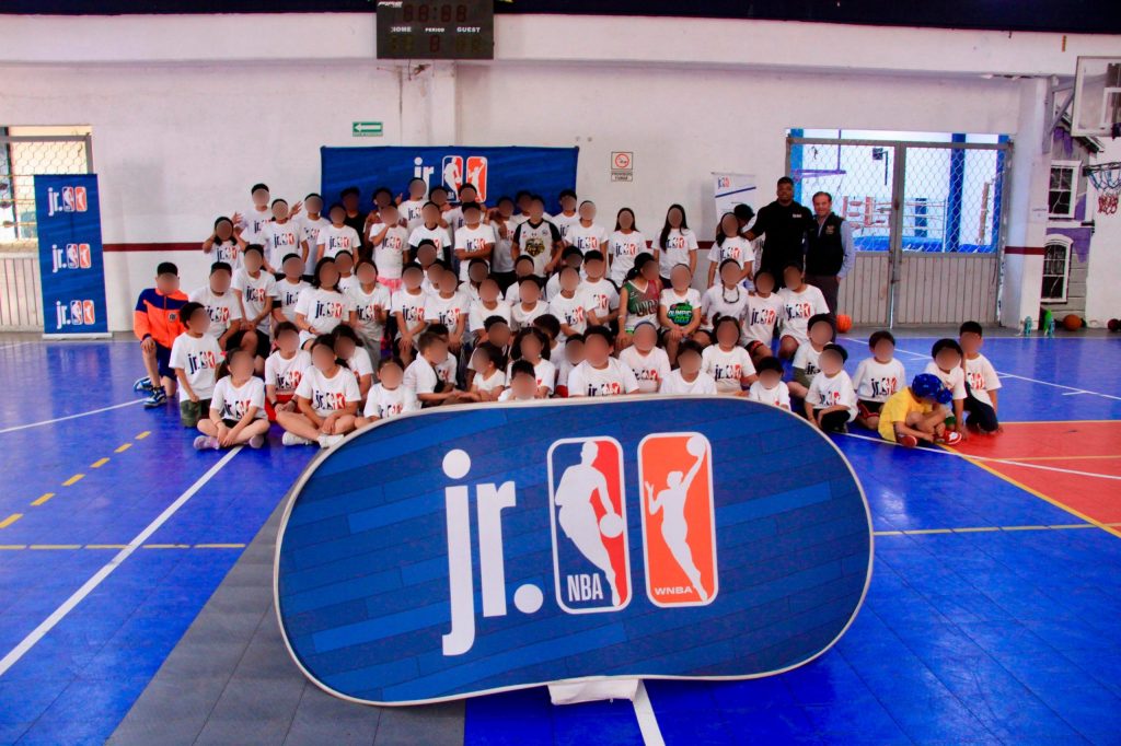 Realiza Gobierno de Pepe Chedraui Clínica de Básquetbol con Jr. NBA en Puebla