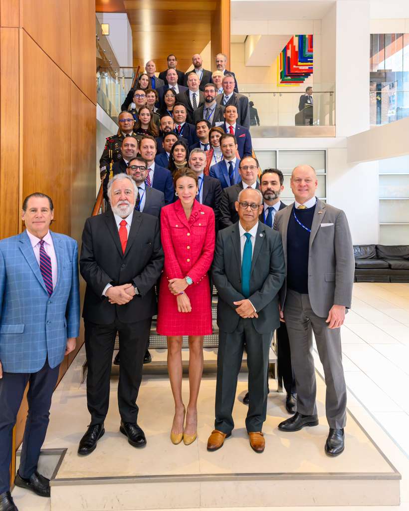 Participa delegación mexicana en Reunión Trilateral sobre Cooperación en Seguridad de Grandes Eventos rumbo a Copa Mundial de la FIFA 2026