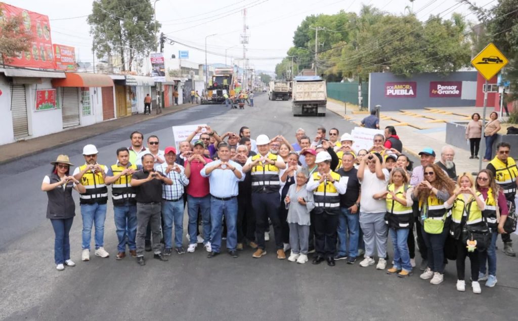Avanza 50 por ciento pavimentación de Calle Jesús Reyes Heroles, olvidada por 20 años
