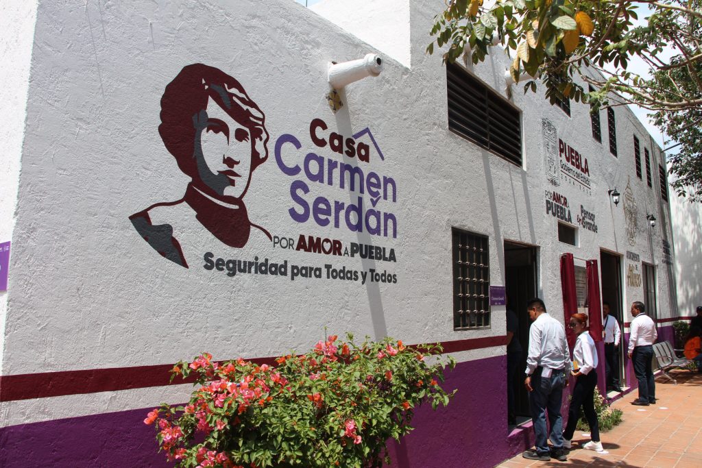 Puebla destina 42 MDP para operar los Centros Libre “Carmen Serdán” en 2026; buscan ampliar la red de apoyo a mujeres violentadas