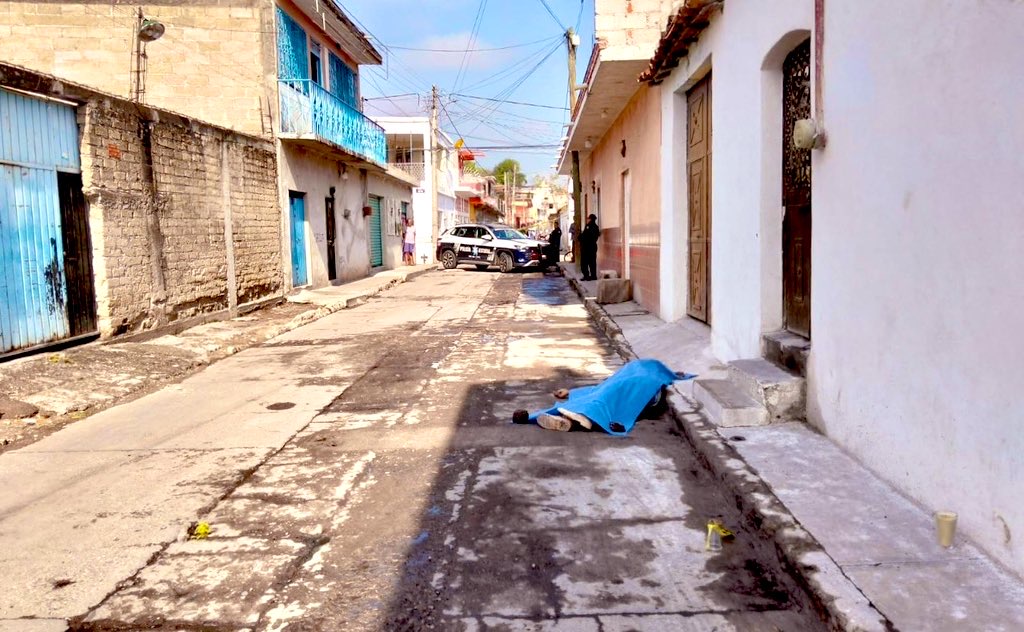 Ejecutan a un hombre en el Centro de Chietla; atacantes huyeron en motocicleta
