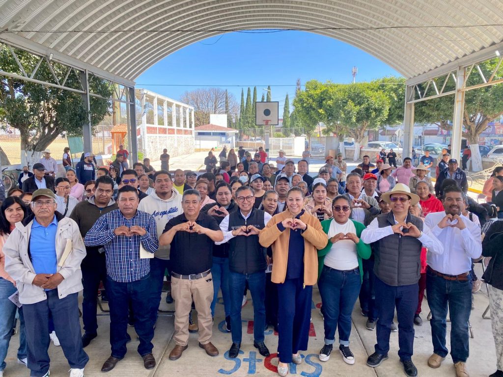 Trabajo de gestión y suma de voluntades permiten el bienestar en San Baltazar Tetela: José Luis Figueroa