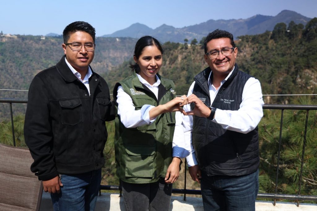 Pável Gaspar impulsa acciones ambientales en la Laguna de Chignahuapan