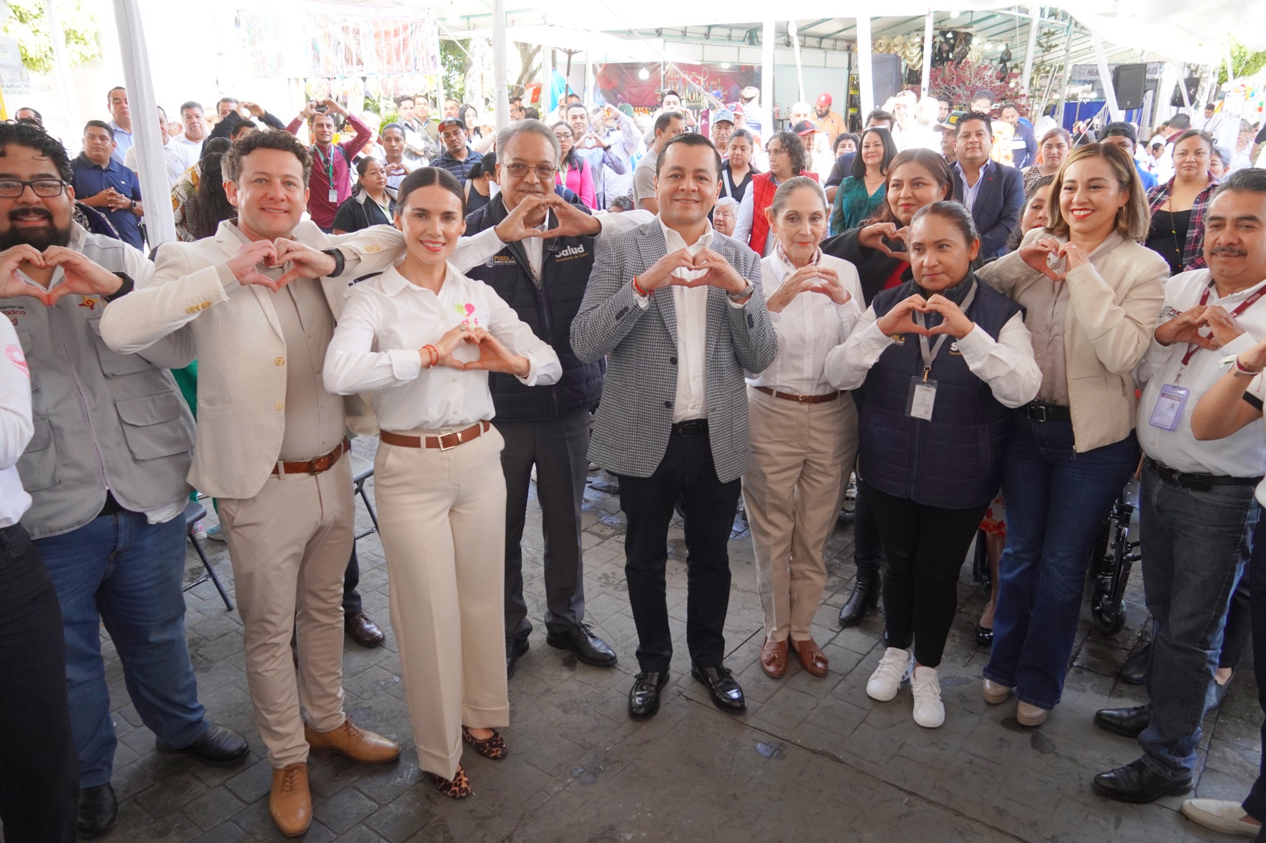 MÁS DE 700 BENEFICIADOS POR LA SECRETARÍA DE SALUD DEL ESTADO EN COORDINACIÓN CON EL GOBIERNO DE TEXMELUCAN