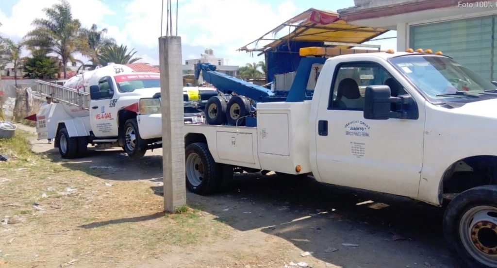 Policía de Texmelucan, FGR y Policía Estatal aseguran bodega con hidrocarburo presuntamente ilícito