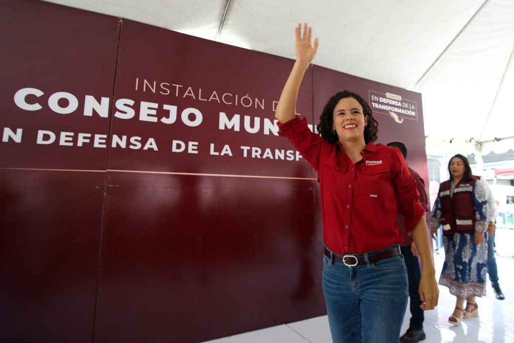 Luisa María Alcalde sería invitada a la Consejería Jurídica; se dice “honrada” por la propuesta