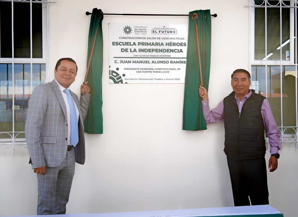 INAUGURA JUAN MANUEL ALONSO AULA DE USOS MÚLTIPLES EN PRIMARIA HÉROES DE LA INDEPENDENCIA EN SAN JUAN TUXCO 