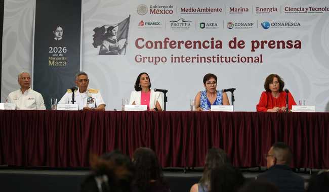 Instruye Presidenta Claudia Sheinbaum investigación; separan a 3 funcionarios de cargo por derrame en el Golfo de México