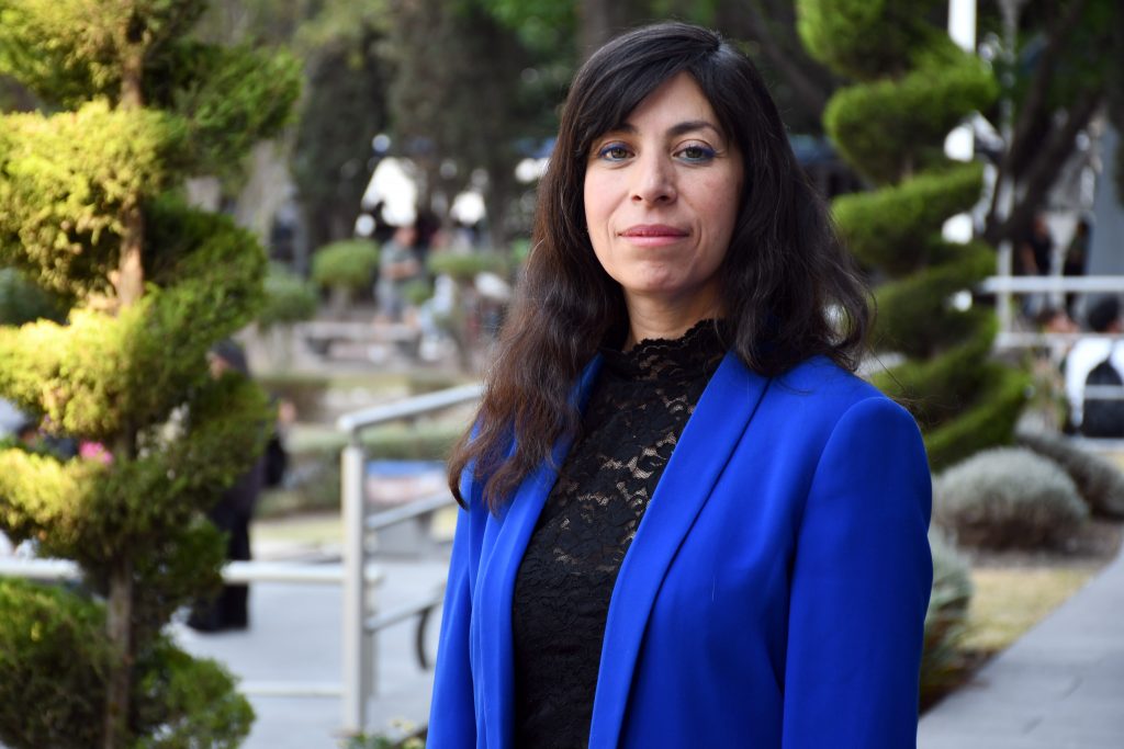 Estudiante BUAP publicó obra en feria de libro de Nueva York