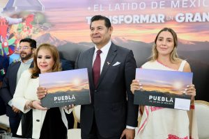 Libro “Puebla, el Latido de México”, proyecta riqueza cultural y turística del estado