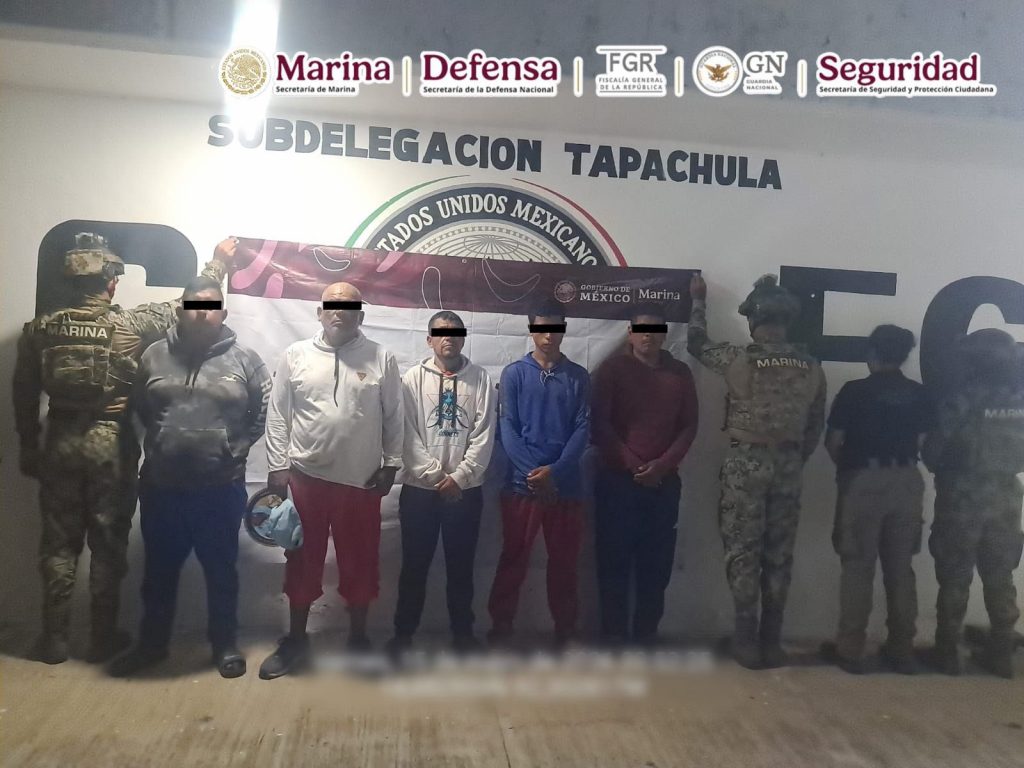 Semar decomisa 1.5 toneladas de cocaína en altamar frente a Chiapas; cinco personas fueron detenidas