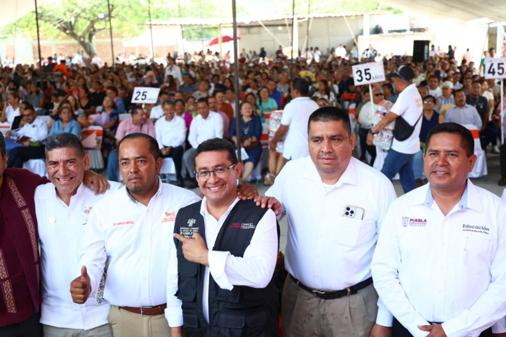 Acude diputado Pável Gaspar a Izúcar y Tepeojuma para fortalecer acciones en favor del campo, el medio ambiente y la educación 