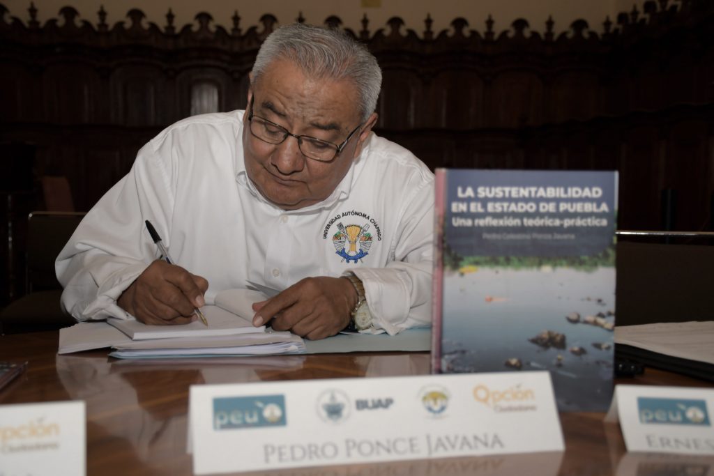 Presentan en Paraninfo de la BUAP el libro “La sustentabilidad en el Estado de Puebla”