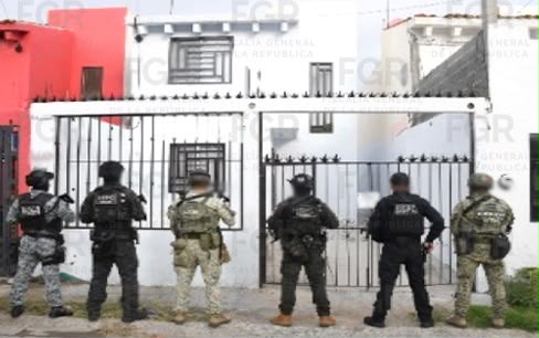 FGR lleva a proceso a dos personas por su posible participación en el delito de tráfico de personas