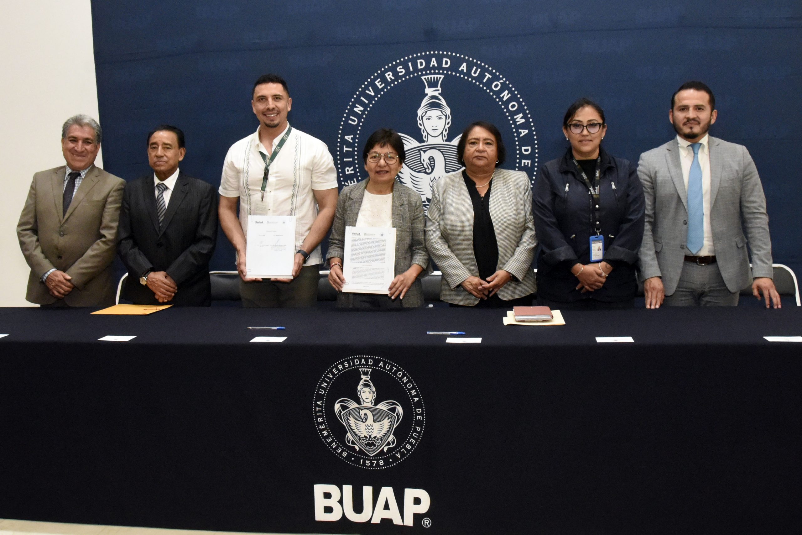 Firma convenio la BUAP con IMSS Bienestar federal y Servicios de Salud del Estado de Puebla