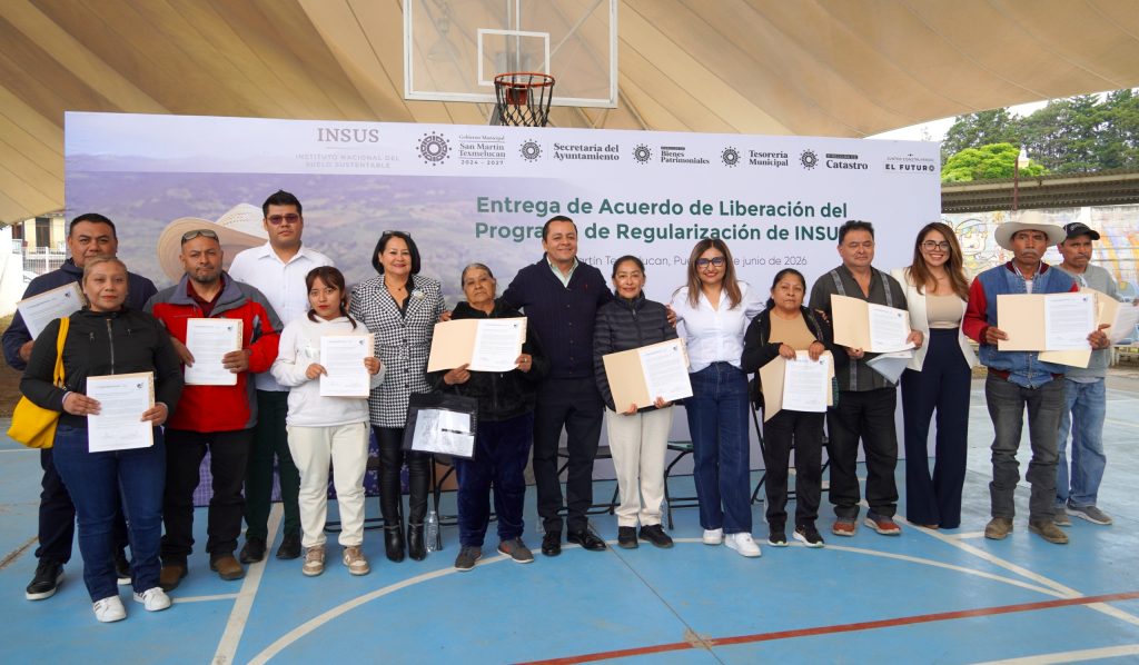 GOBIERNO DE TEXMELUCAN E INSUS FORTALECEN LA CERTEZA JURÍDICA DE LAS FAMILIAS CON FIRMA DE CONVENIO