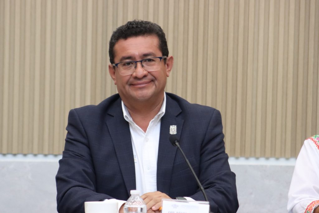 Gobernabilidad y resolución con apego a la Ley, destaca Pável Gaspar ante inconformidades en Acatlán