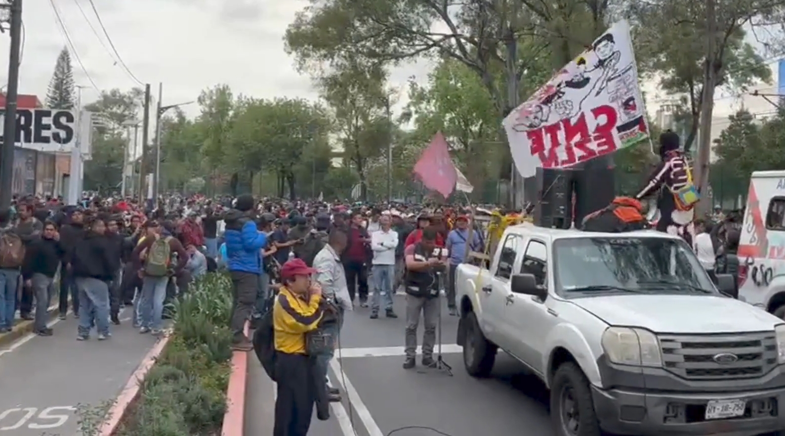 CNTE amenaza con manifestarse cerca del Estadio Ciudad de México durante el partido Colombia vs Uzbekistán