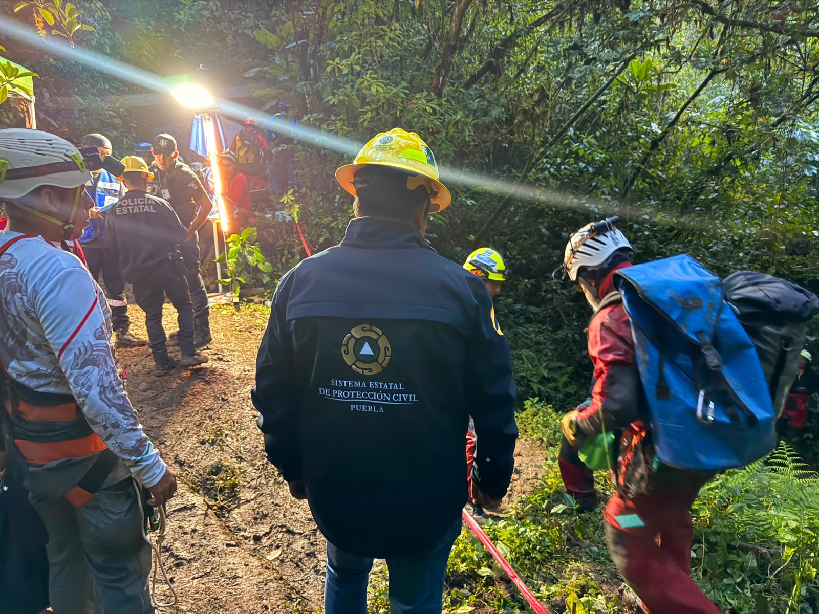 Localiza Protección Civil dos cuerpos en Grutas de Chichicazapa