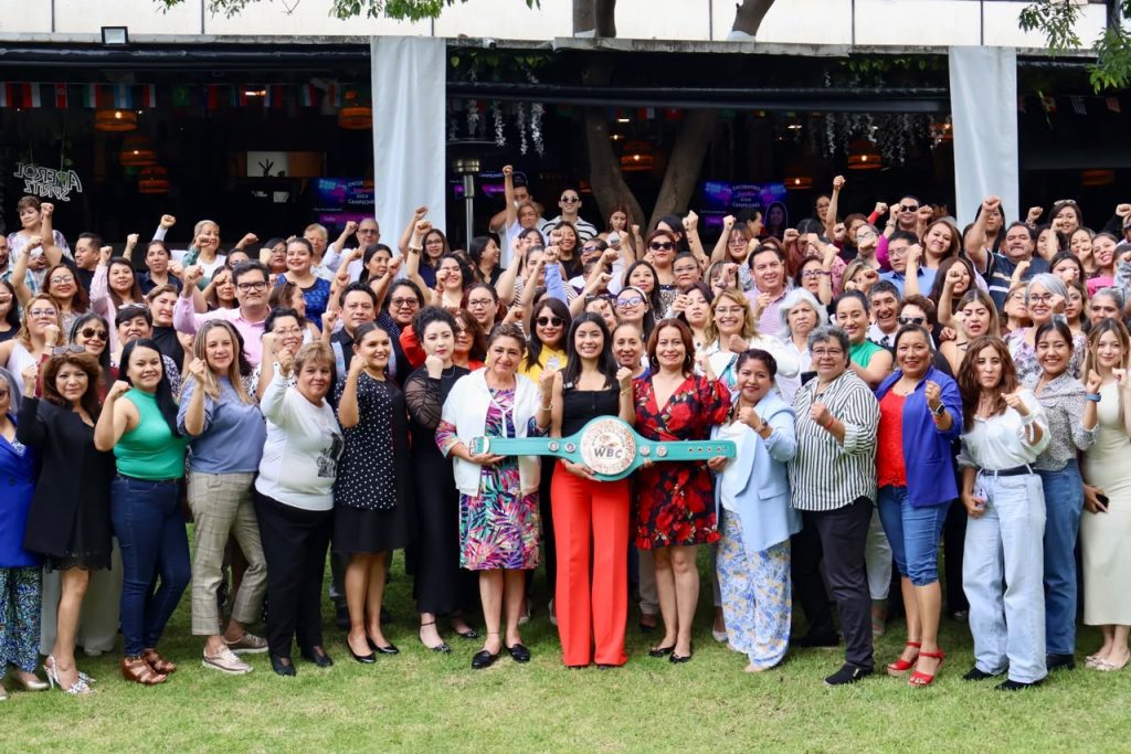 Gaby “La Bonita” Sánchez fortalece alianza con maestras y maestros de la Sección 23 del SNTE para impulsar el futuro de Puebla