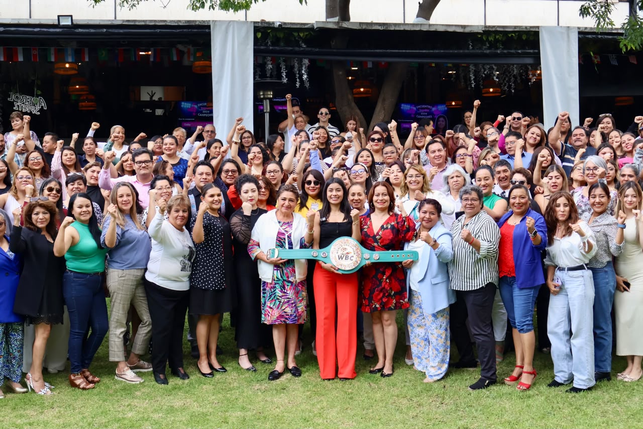 Gaby “La Bonita” Sánchez fortalece alianza con maestras y maestros de la Sección 23 del SNTE para impulsar el futuro de Puebla
