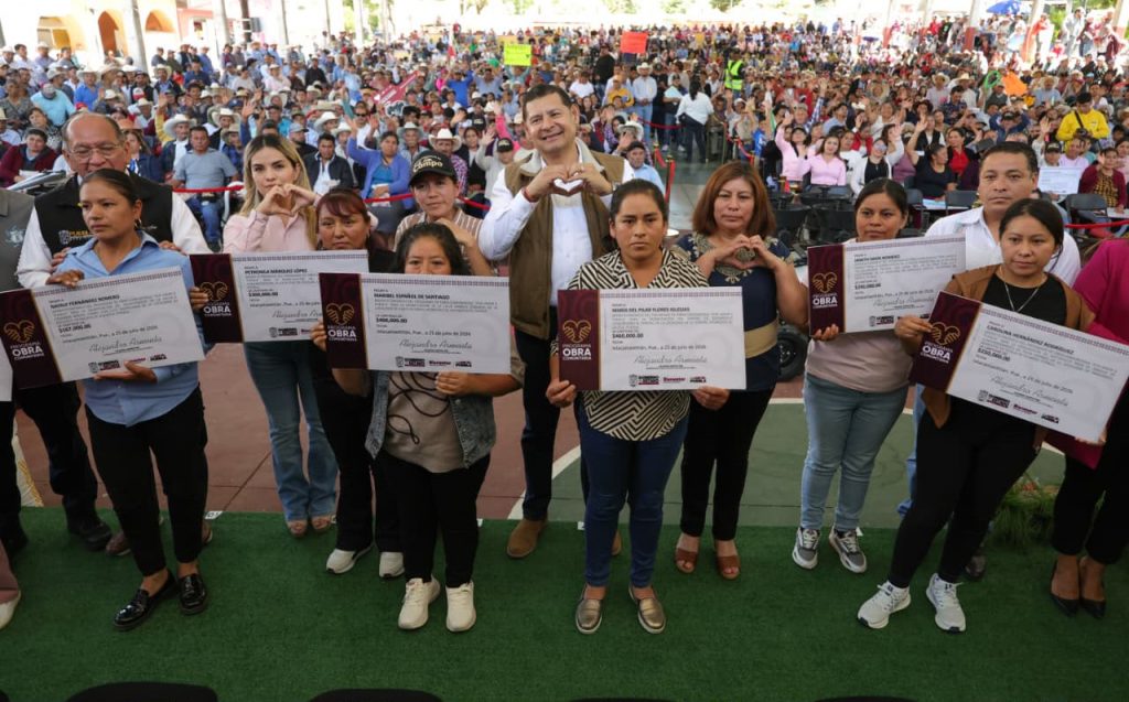 LIDERAZGO DE MUJERES FORTALECE BIENESTAR Y DESARROLLO COMUNITARIO: ARMENTA MIER