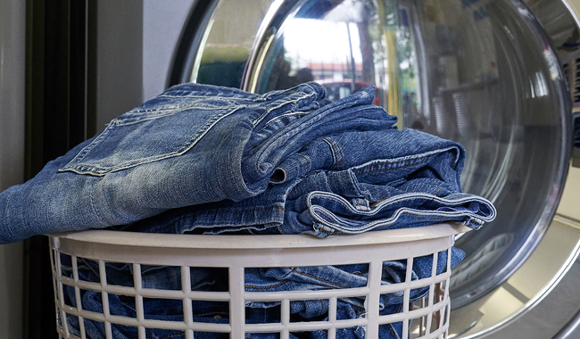 Calidad y durabilidad a prueba: Profeco analiza pantalones de mezclilla para caballero